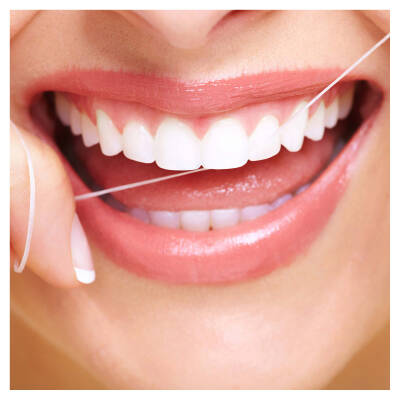 Oral-B Diş İpi Essential Floss 50 M - 4